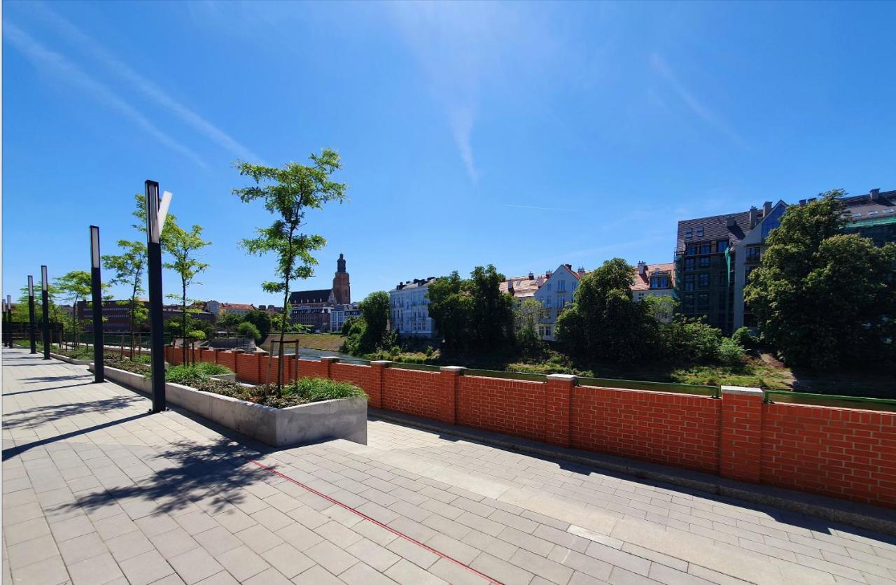 Apartament 55M2 - Darmowy Garaz - Klimatyzacja - Centrum - 24Na7 - Wroclaw — Photos 2